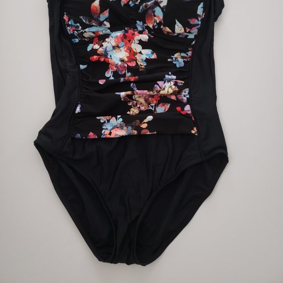 Azul by Maxine of Hollywood Swimwear - Picture 3 of 13